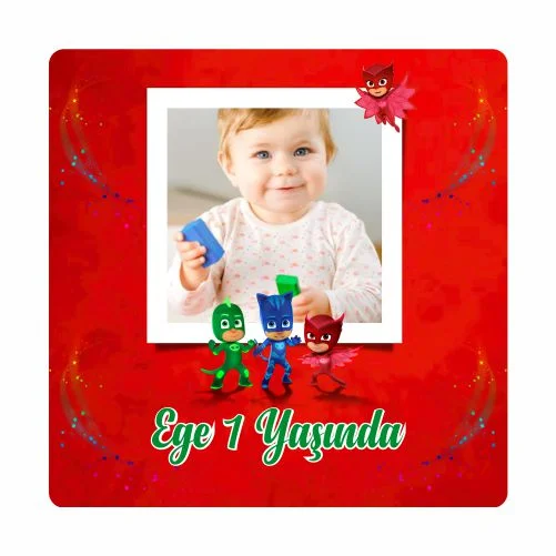 Pijamaskeliler Temalı Doğum Günü Magneti